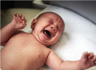 宝宝出现哪些异常动作，应该及时的治疗？