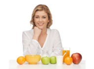 七种水果抵御孕期皮肤干燥